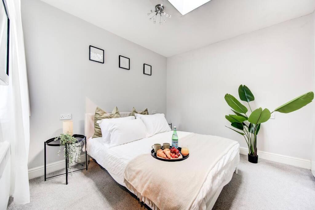 Апартаменты Camden Cocoon, 2' From Tube Up To 4 Лондон Экстерьер фото